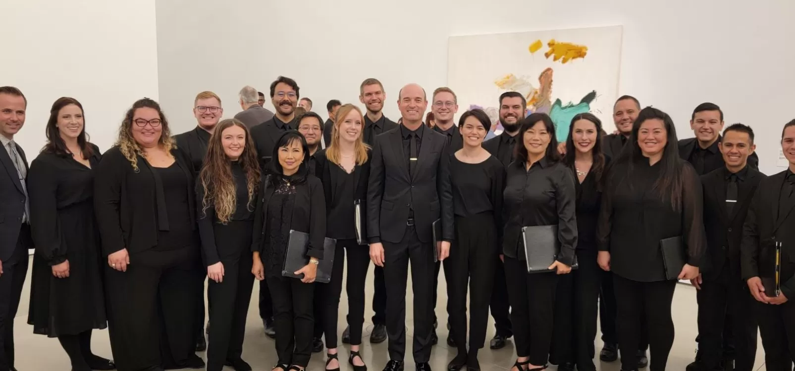 Pacific Chorale Performs at OCMA’s Grand Opening